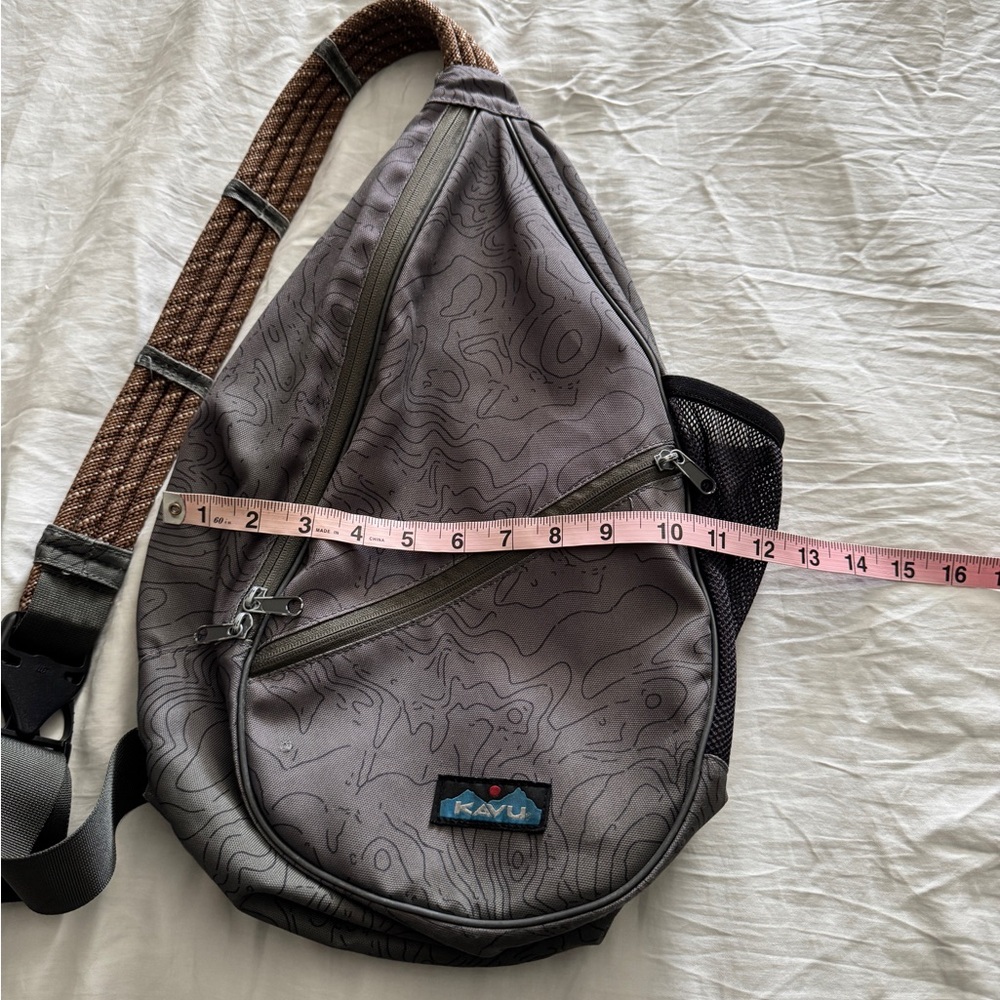 Well Loved Kavu Topo Design Sling Bag - Picture 7 of 9
